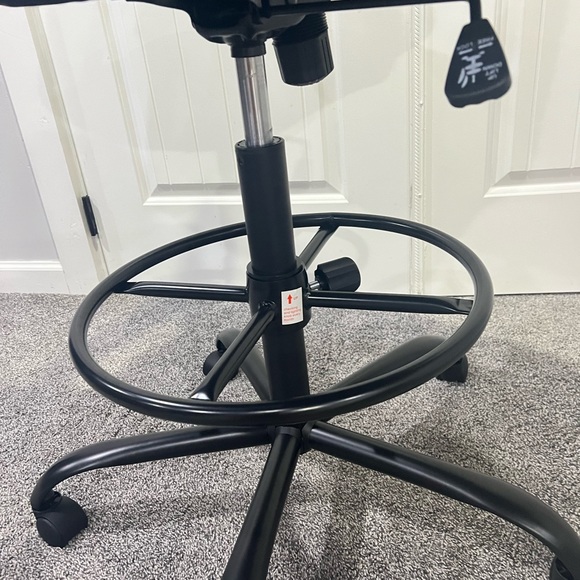 Brand New Tall Ergonomic Office Drafting Chair - Picture 4 of 11